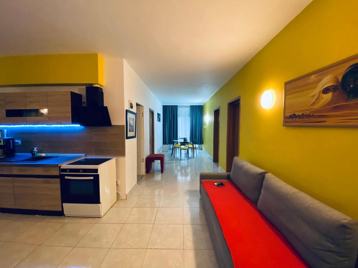 Residenza Di Carbasinni Bucarest Extérieur photo